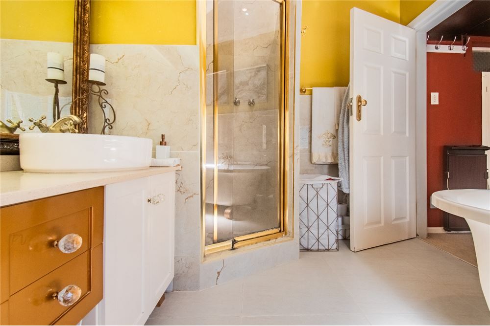 Residential - House - Cowies Hill, KwaZulu Natal - South Africa - 28 - 1031465101-149