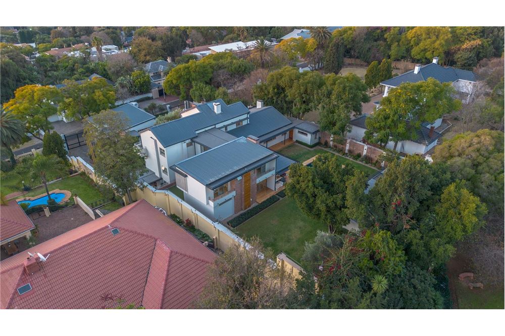 Residential - House - Waterkloof, Gauteng - South Africa - 154 - 1031414150-79