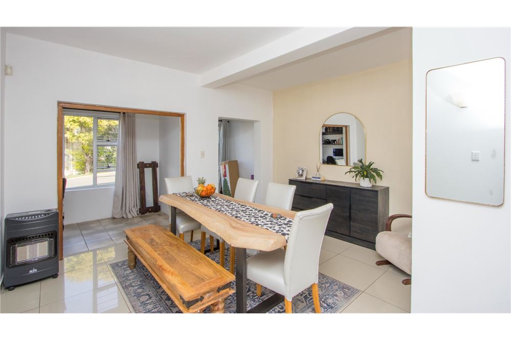 Residential - House - Glenashley, KwaZulu Natal - South Africa - 38 - 1031465018-51