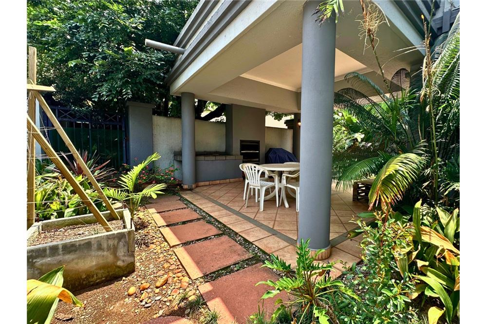 Residenziale - Casa - Lynnwood, Gauteng - South Africa - 4 - 1031414143-36