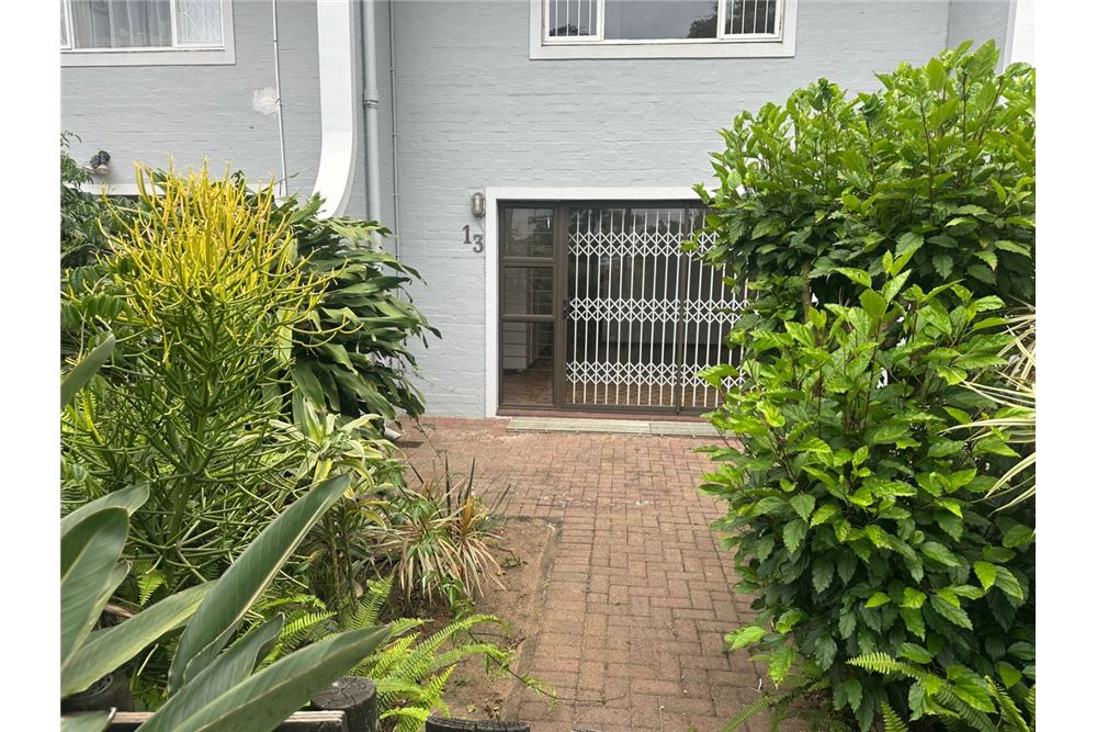 Residential - Townhouse - La Lucia, KwaZulu Natal - South Africa - 13 - 1031465013-91