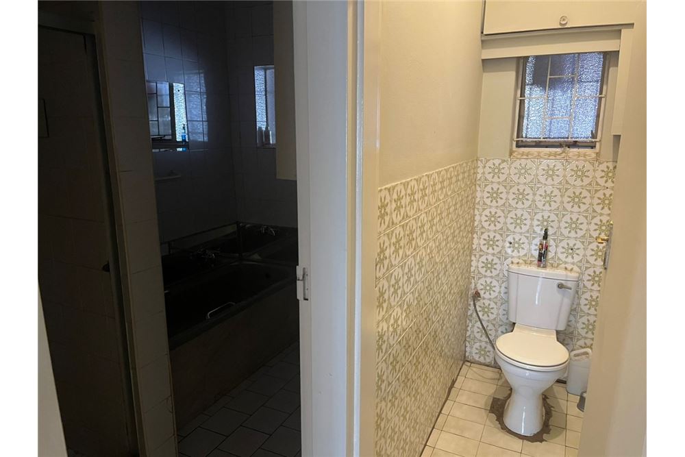 Commercio - Commerciale/Negozi - Sinoville, Gauteng - South Africa - 22 - 1031414142-54