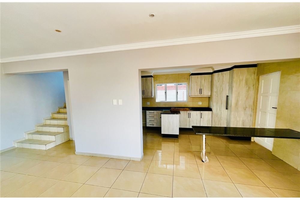 Residential - Townhouse - Mount Edgecombe North, KwaZulu Natal - South Africa - 9 - 1031465109-84