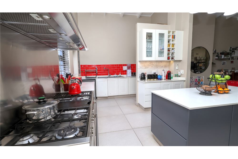 Residential - House - Glen hills, KwaZulu Natal - South Africa - 6 - 1031465115-38