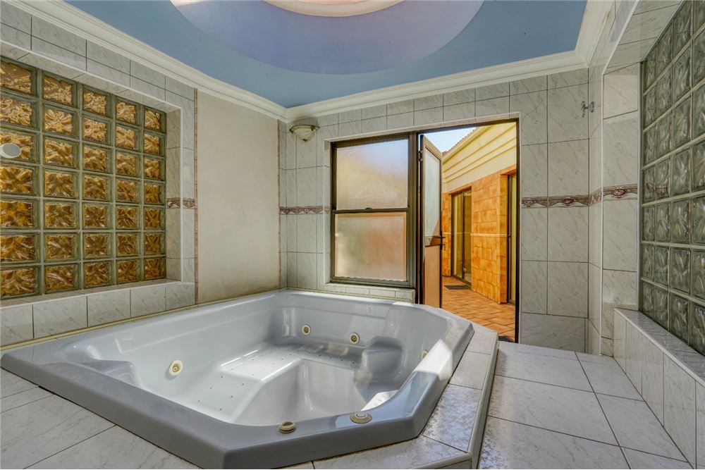 Mieszkaniowa - Dom wolnostojący - Waterkloof Ridge, Gauteng - South Africa - 23 - 1031393059-255