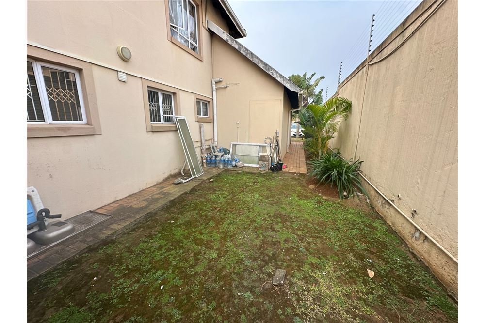 Residential - House - Somerset Park, KwaZulu Natal - South Africa - 9 - 1031465047-199