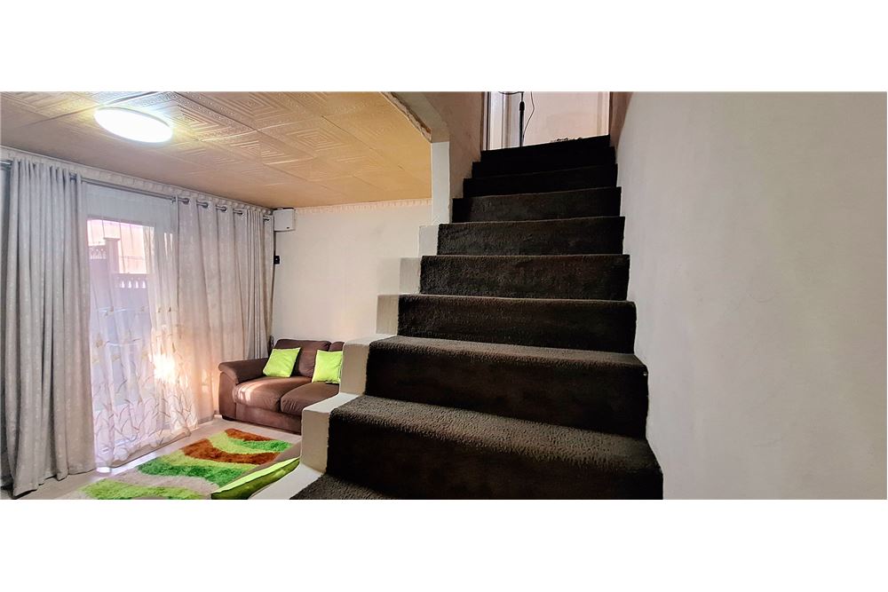 Residential - بيت مستقل - Northcroft, KwaZulu Natal - South Africa - 6 - 1031388097-44