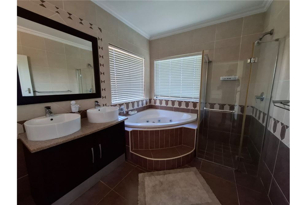 Residential - House - Izinga Ridge, KwaZulu Natal - South Africa - 17 - 1031465038-278