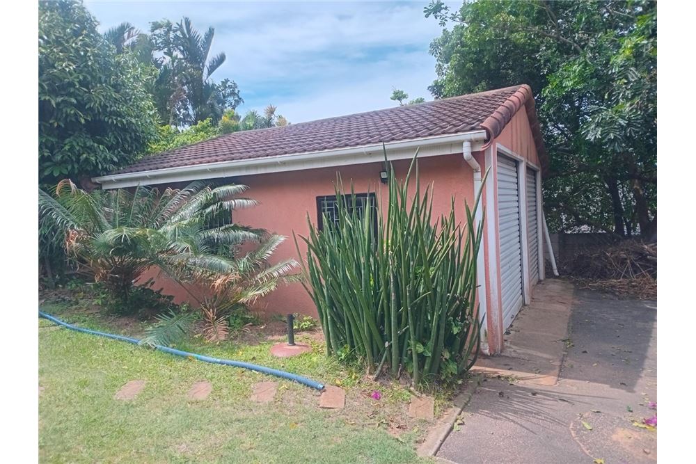 Residential - House - Umhlanga Rocks, KwaZulu Natal - South Africa - 22 - 1031465016-297