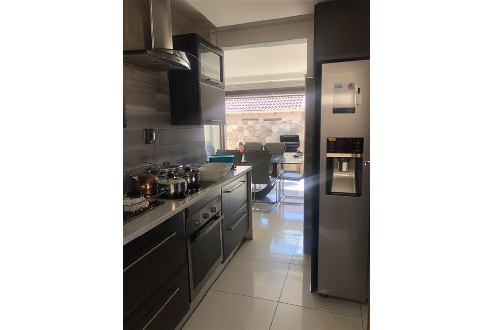 Residential - Отдельно стоящий дом - Protea Glen, Gauteng - South Africa - 3 - 1031421109-69