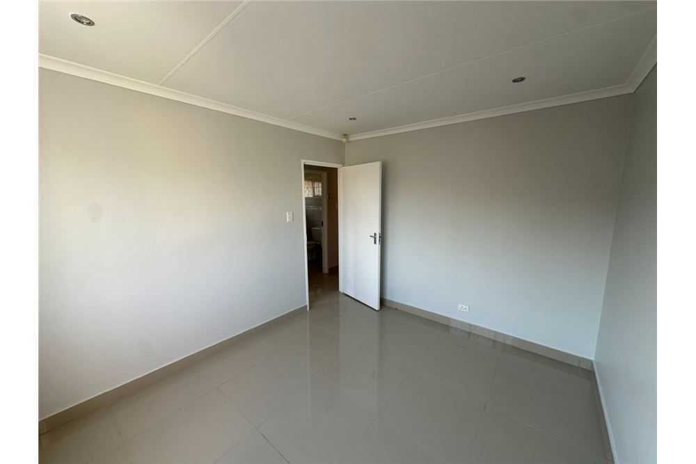 Residential - Townhouse - Broadlands, KwaZulu Natal - South Africa - 16 - 1031465047-192