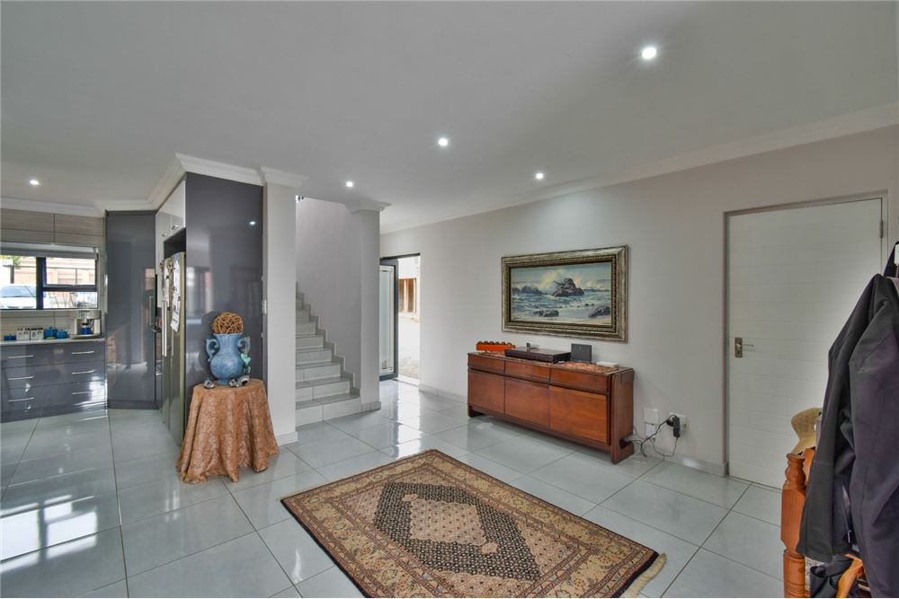 Residencial - Casa - Magalieskruin, Gauteng - South Africa - 37 - 1031414140-43