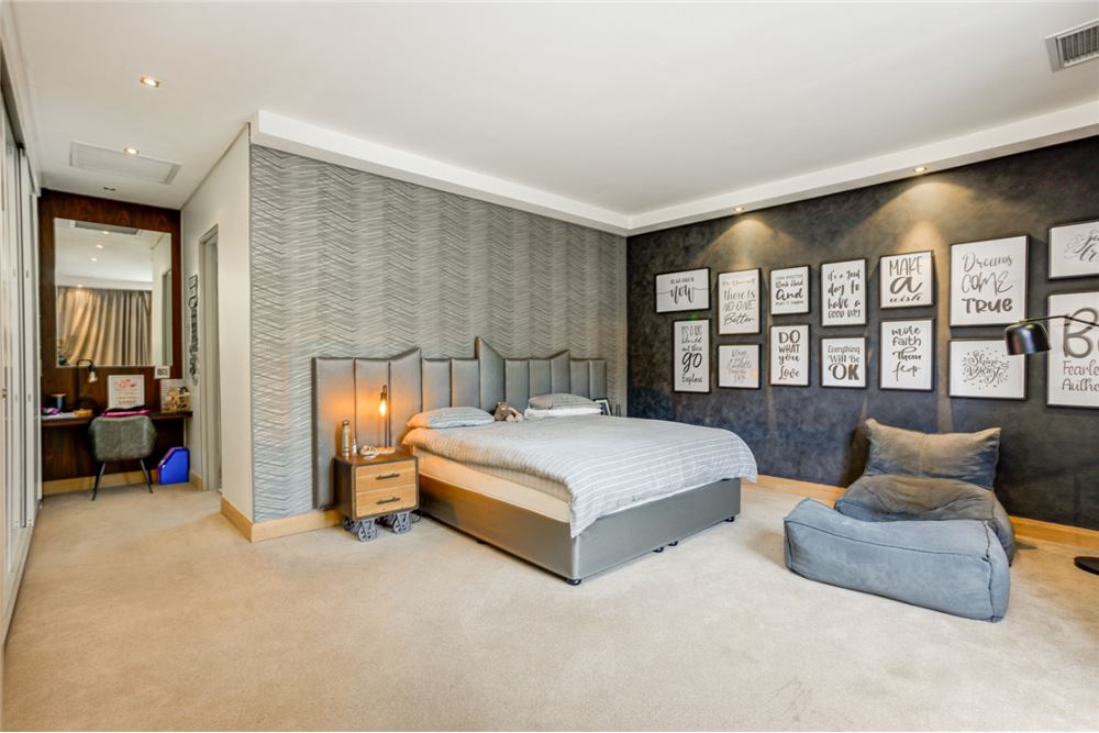 Residential - हाउस - Bryanston, Gauteng - South Africa - 26 - 1031444163-31