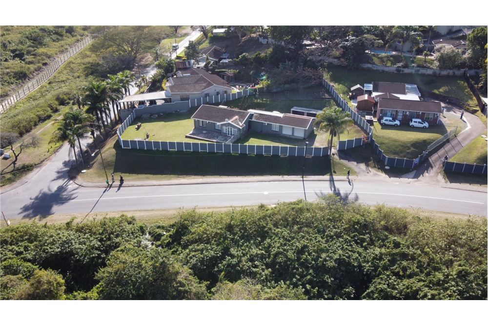 Residential - House - Glen hills, KwaZulu Natal - South Africa - 41 - 1031465050-129