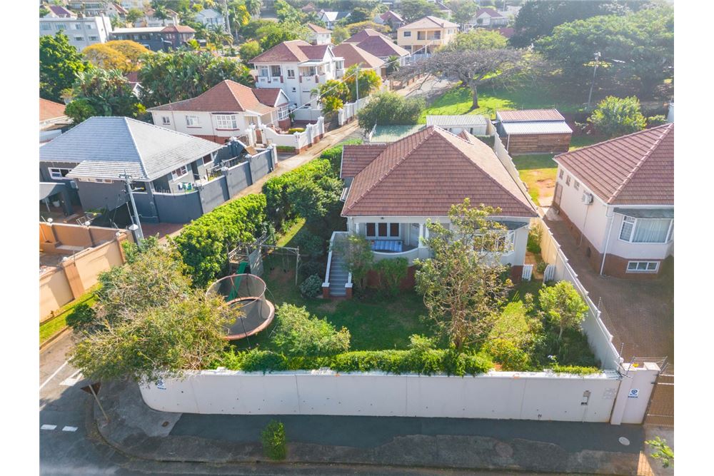 Residential - House - Glenwood, KwaZulu Natal - South Africa - 43 - 1031465109-74