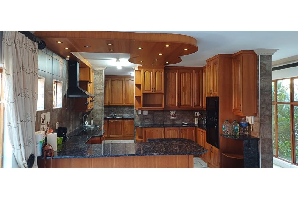 Residential - ਅਲੱਗ ਥਲੱਗ ਬਣਿਆ ਹੋਇਆ ਘਰ - Birdswood, KwaZulu Natal - South Africa - 6 - 1031416004-548