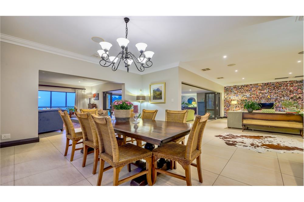 Residential - House - La Lucia, KwaZulu Natal - South Africa - 16 - 1031465034-85