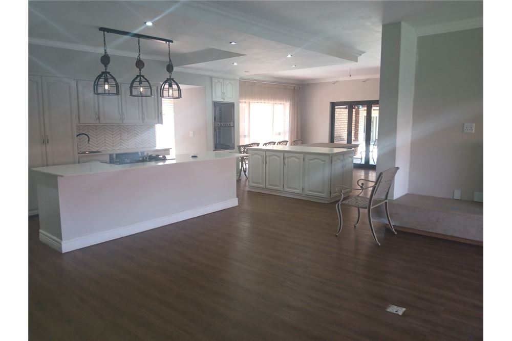 Residencial - Casa - Montana Tuine, Gauteng - South Africa - 13 - 1031414088-139