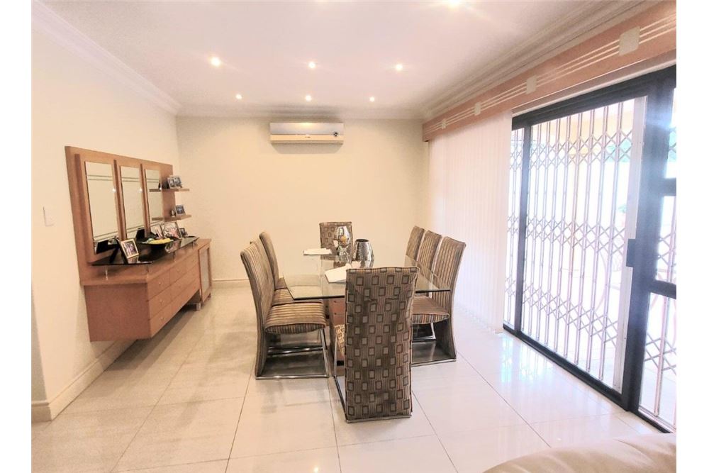 Residential - House - Westville Central, KwaZulu Natal - South Africa - 11 - 1031465038-267