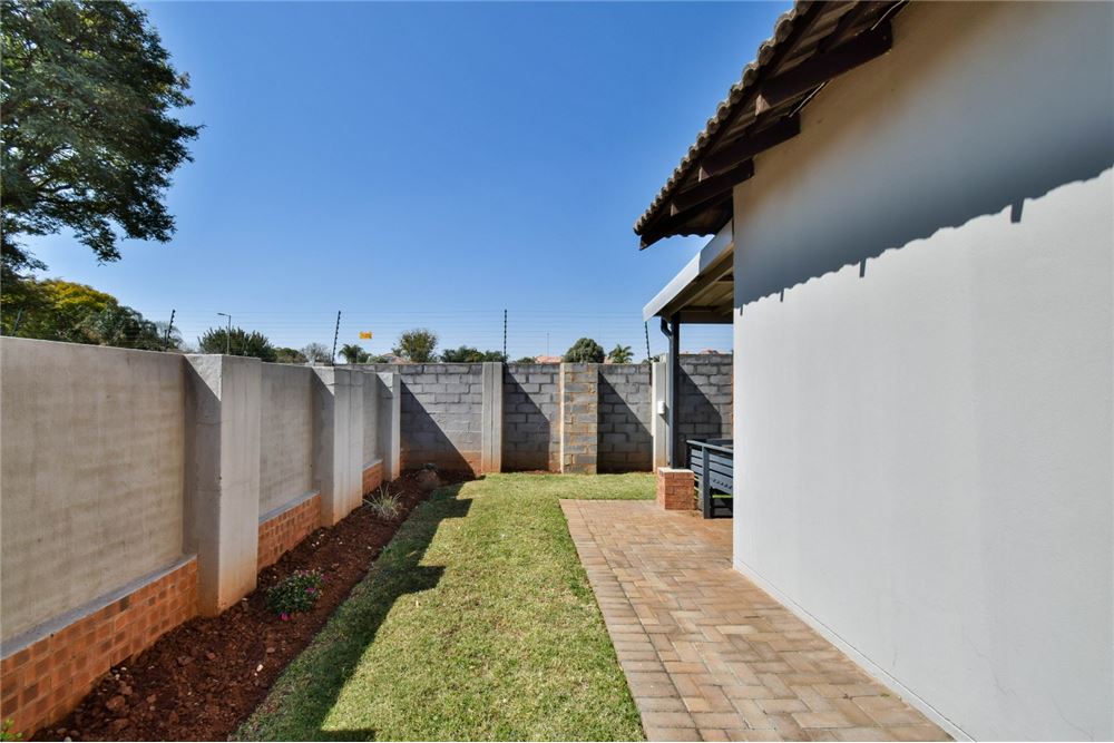 Residenziale - Case a schiera - Montana, Gauteng - South Africa - 13 - 1031414102-100