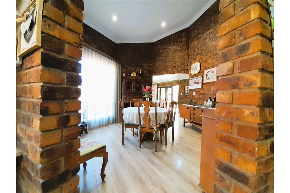 Residential - Omakotitalo - Bassonia, Gauteng - South Africa - 23 - 1031421160-13