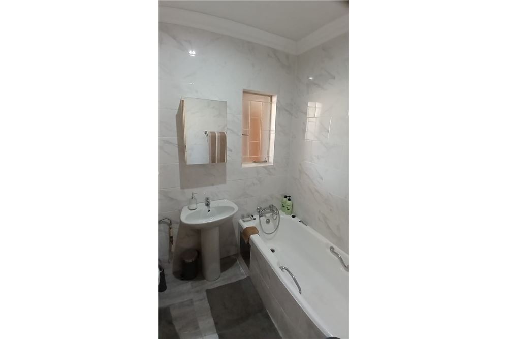 Residencial - Casa - Kirkney, Gauteng - South Africa - 23 - 1031414116-94