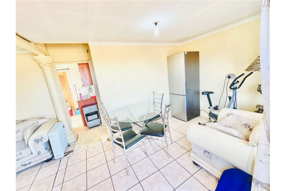 Residencial - Casa - Eersterust, Gauteng - South Africa - 9 - 1031414137-44