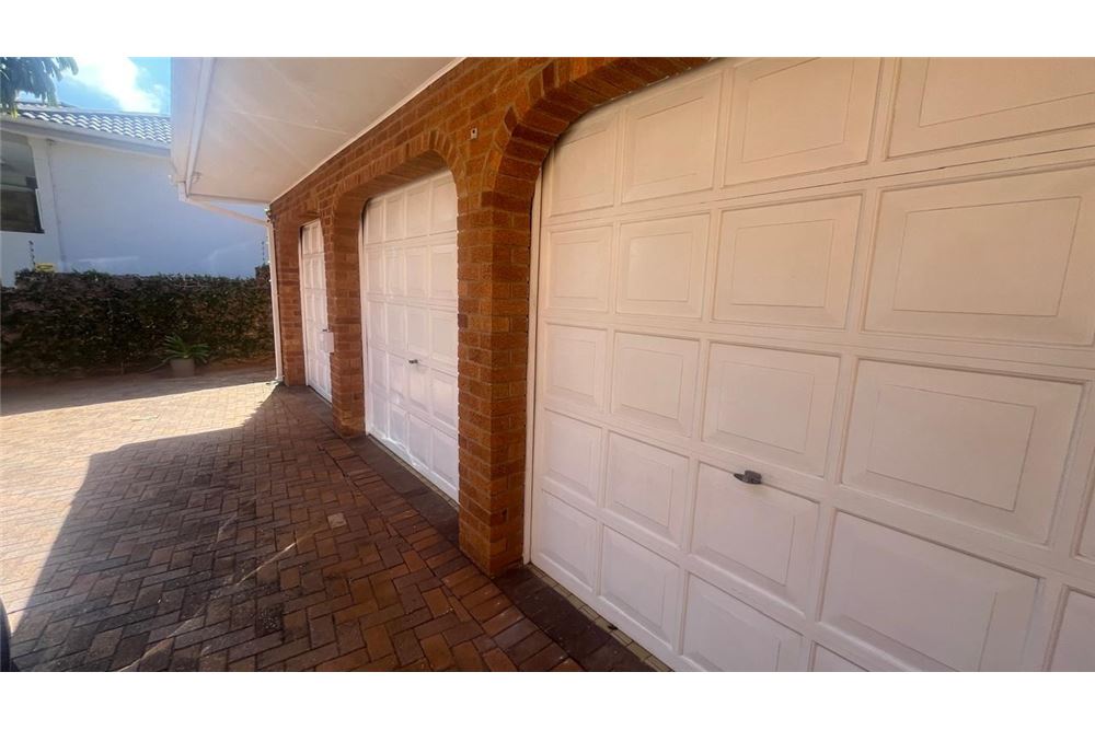 Residential - House - Durban North, KwaZulu Natal - South Africa - 49 - 1031465129-27