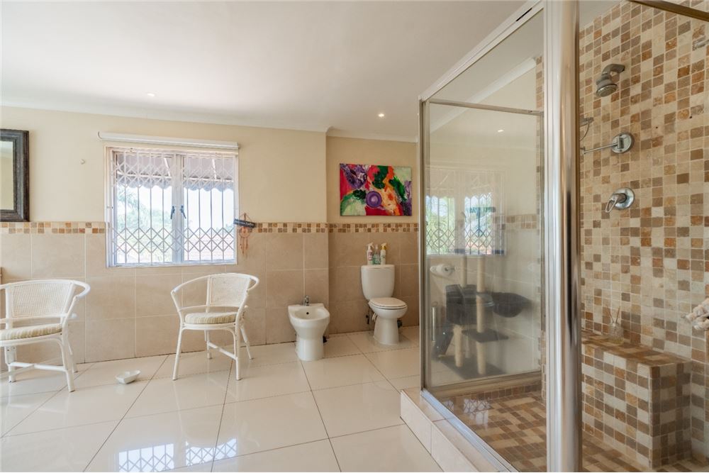 Residential - House - Durban North, KwaZulu Natal - South Africa - 35 - 1031465089-349