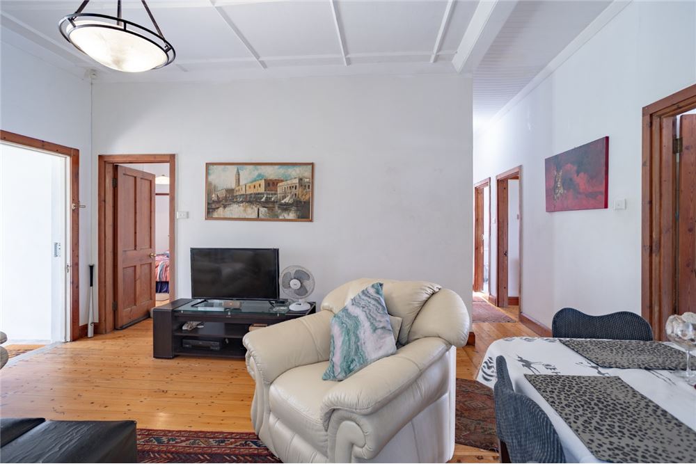 Residential - ਅਲੱਗ ਥਲੱਗ ਬਣਿਆ ਹੋਇਆ ਘਰ - Glenwood, KwaZulu Natal - South Africa - 11 - 1031389044-310