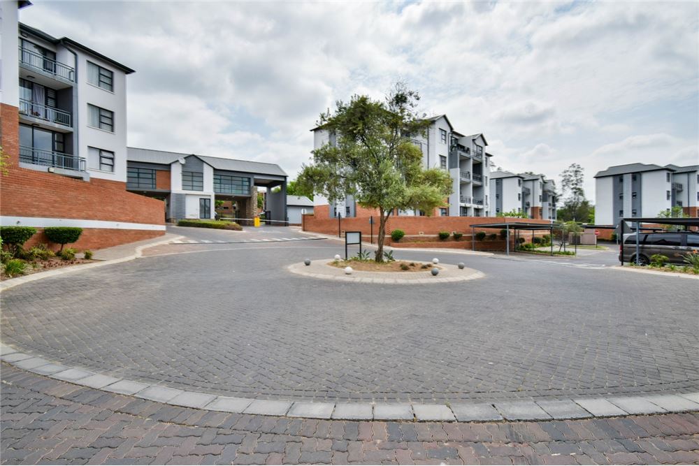 Residencial - Piso - Lombardy Estate, Gauteng - South Africa - 2 - 1031414143-20