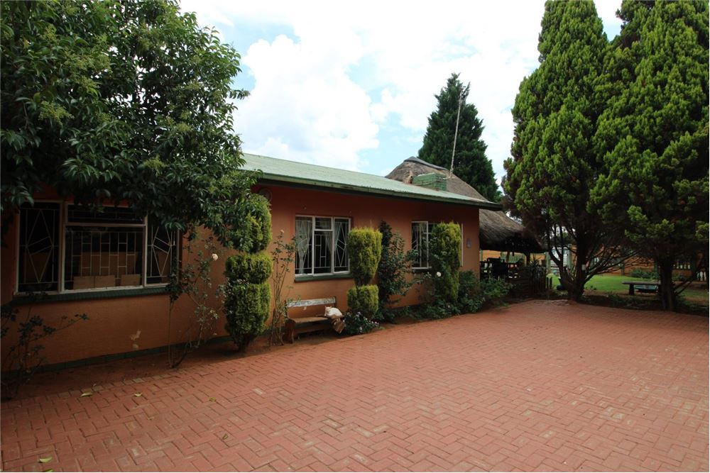 Residential House Orkney, North West South Africa 1031348020