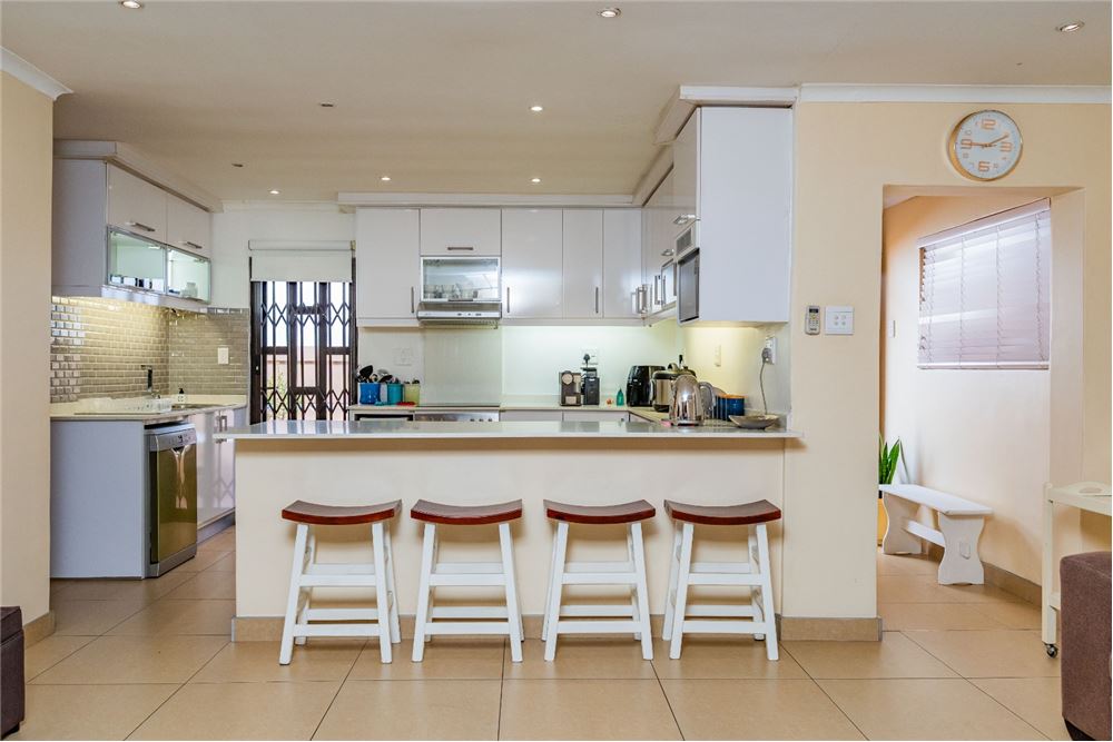 Residential - House - Woodview, KwaZulu Natal - South Africa - 8 - 1031465025-198