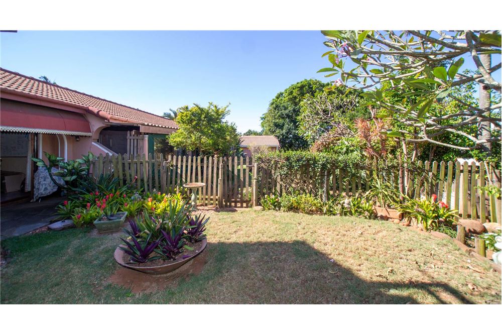 Residential - House - Umhlanga Rocks, KwaZulu Natal - South Africa - 44 - 1031465050-127