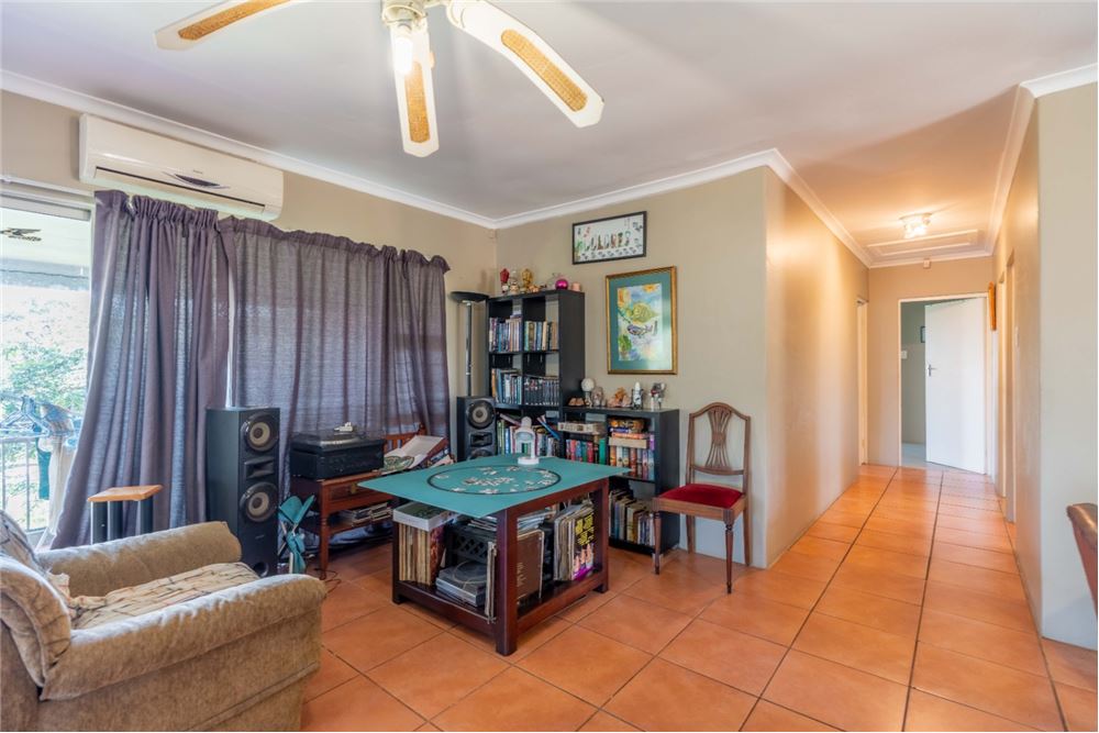 Residential - Hiša večstanovanjska - Glen hills, KwaZulu Natal - South Africa - 34 - 1031465026-87