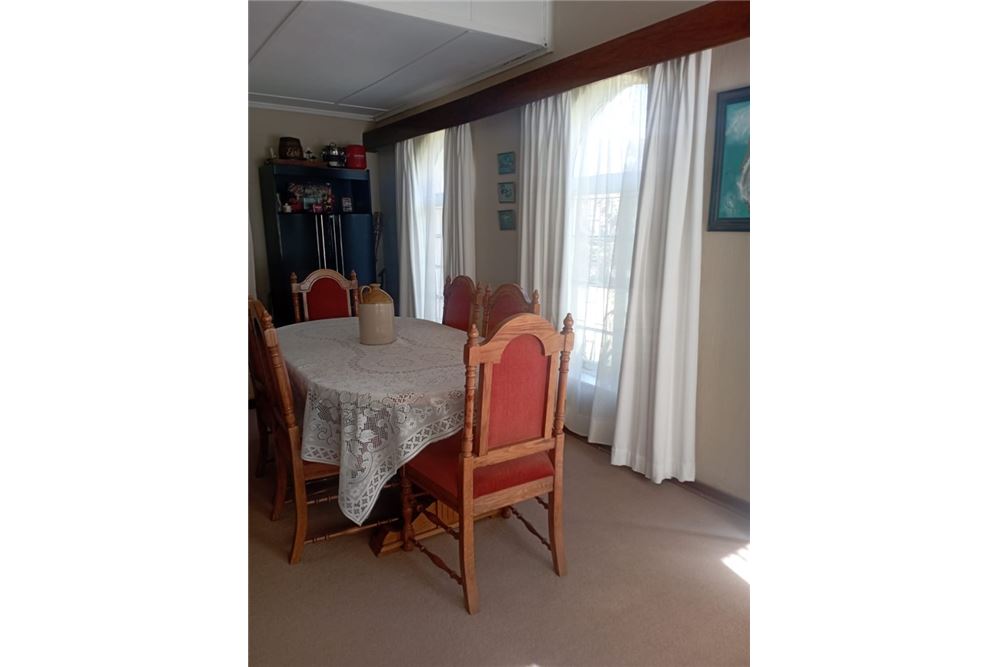 Residential - 주택 - Tweespruit, Free State - South Africa - 21 - 1031417002-272