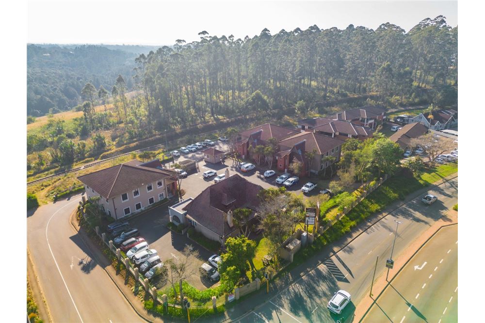 Surface commerciale - Bureau - Hillcrest Central, KwaZulu Natal - South Africa - 27 - 1031391055-53