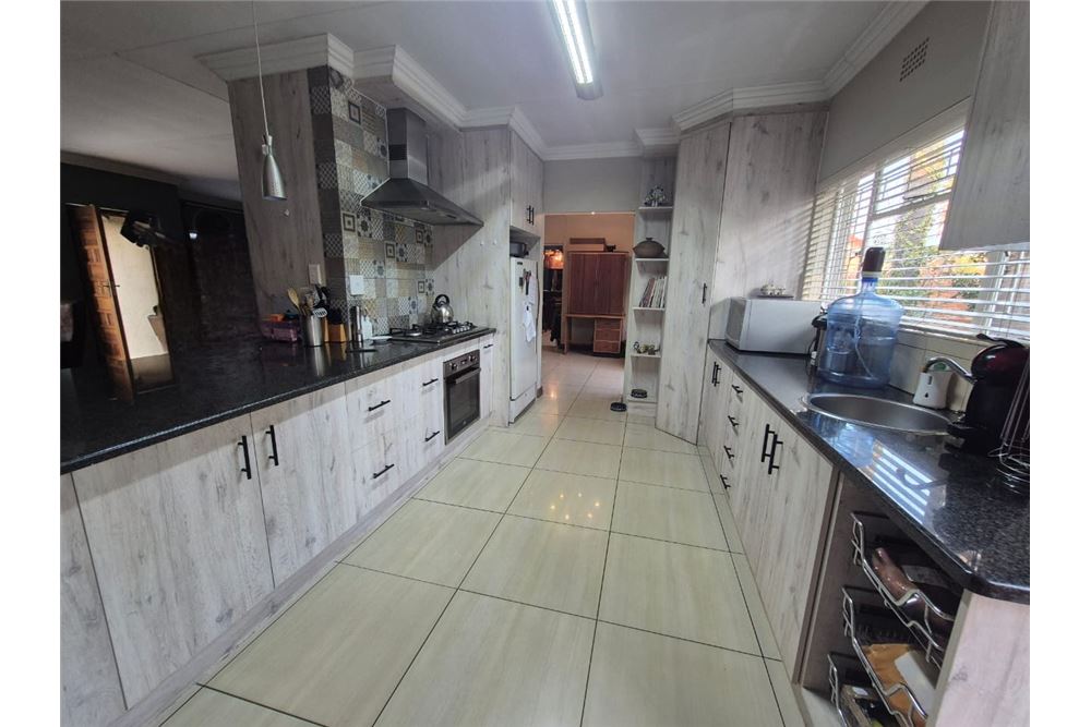 Rezidencijalno - Kuća  - Culemborg Park, Gauteng - South Africa - 3 - 1031444172-30