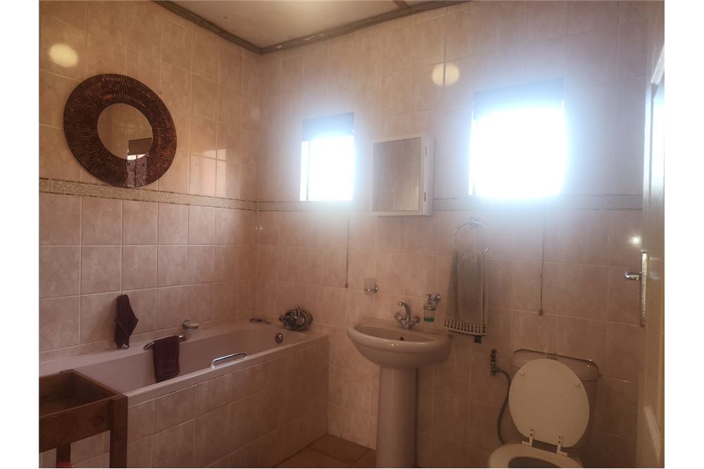 Residential - Ladang - Brits Rural, North West - South Africa - 19 - 1031416033-113