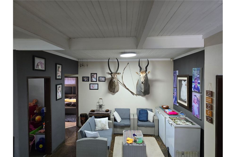 Residenziale - Casa - Sinoville, Gauteng - South Africa - 4 - 1031414136-20