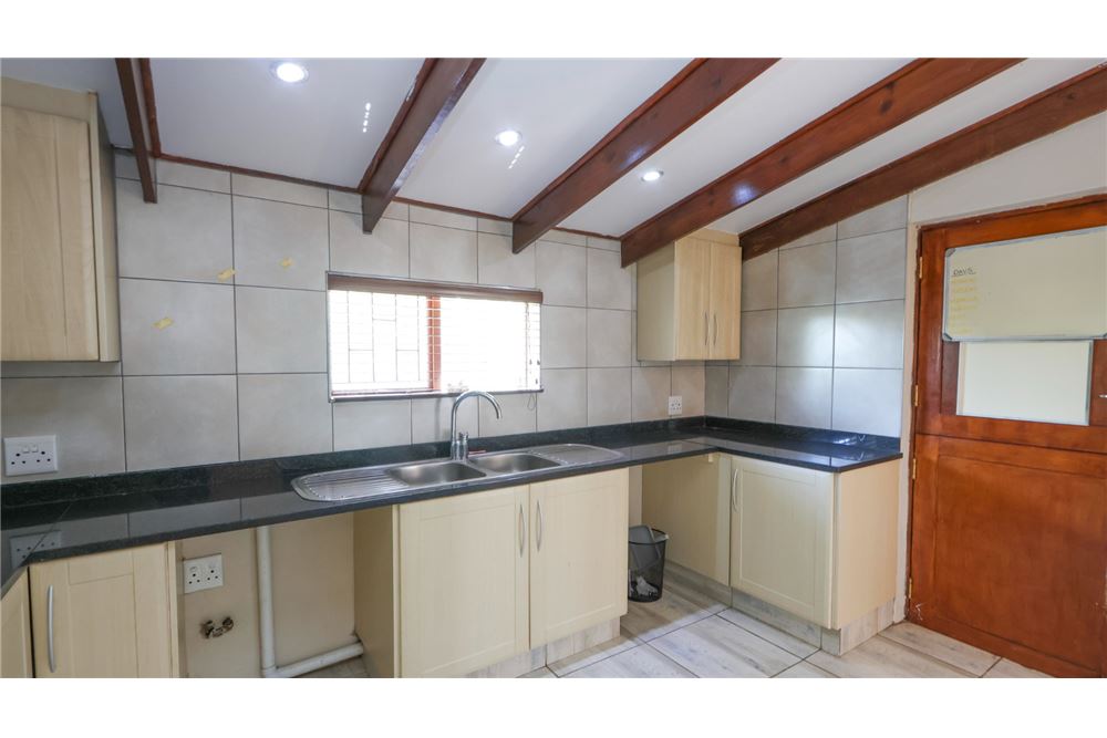 Residential - House - Glen hills, KwaZulu Natal - South Africa - 30 - 1031465018-53