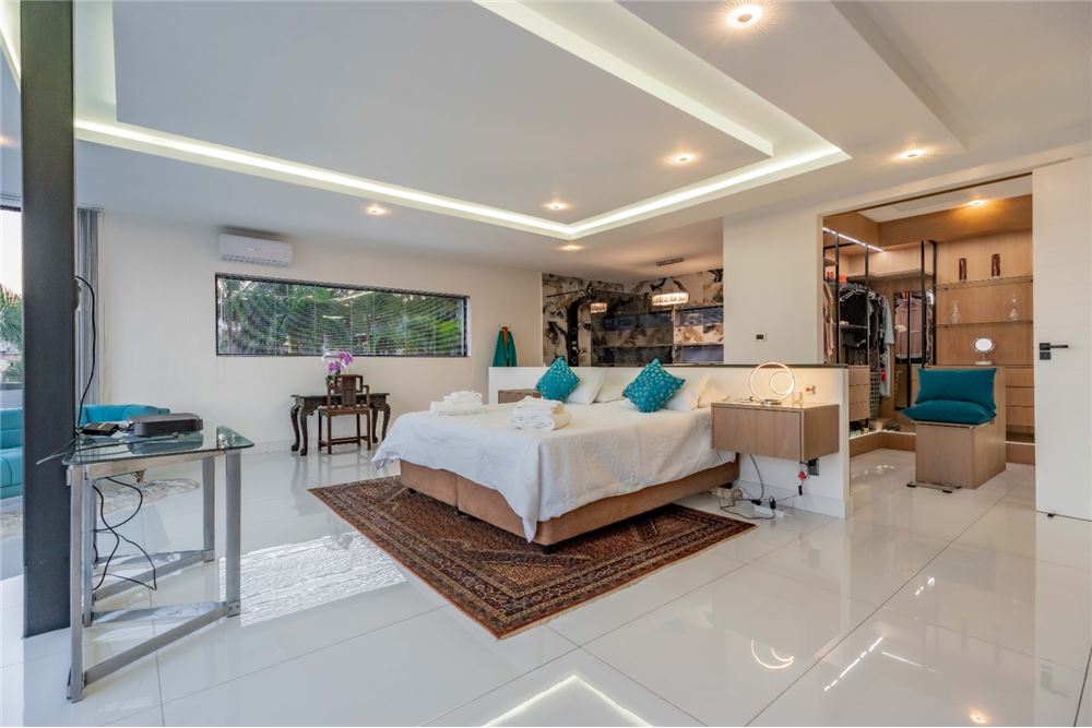 Residential - House - La Lucia, KwaZulu Natal - South Africa - 22 - 1031465022-888