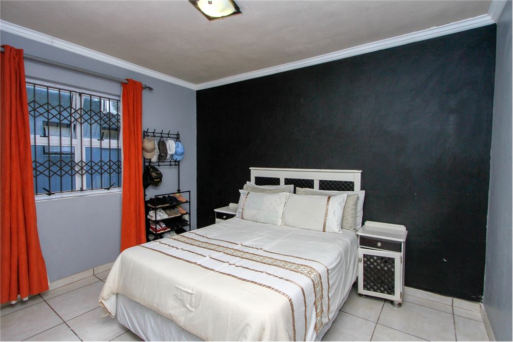 Residential - House - La Lucia, KwaZulu Natal - South Africa - 80 - 1031465115-30