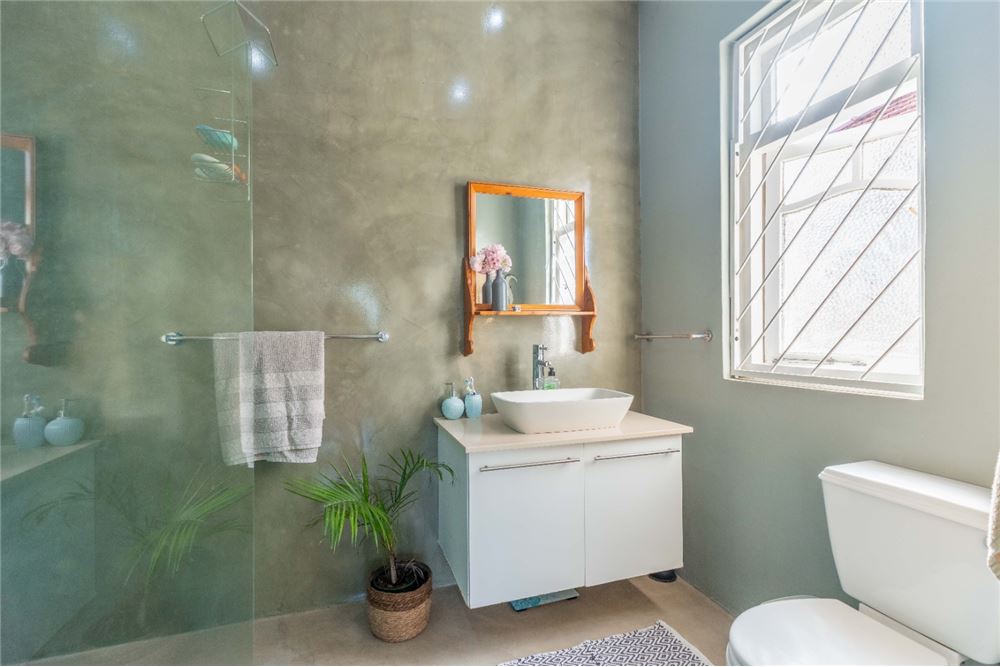 Residential - House - Glenwood, KwaZulu Natal - South Africa - 31 - 1031465109-74