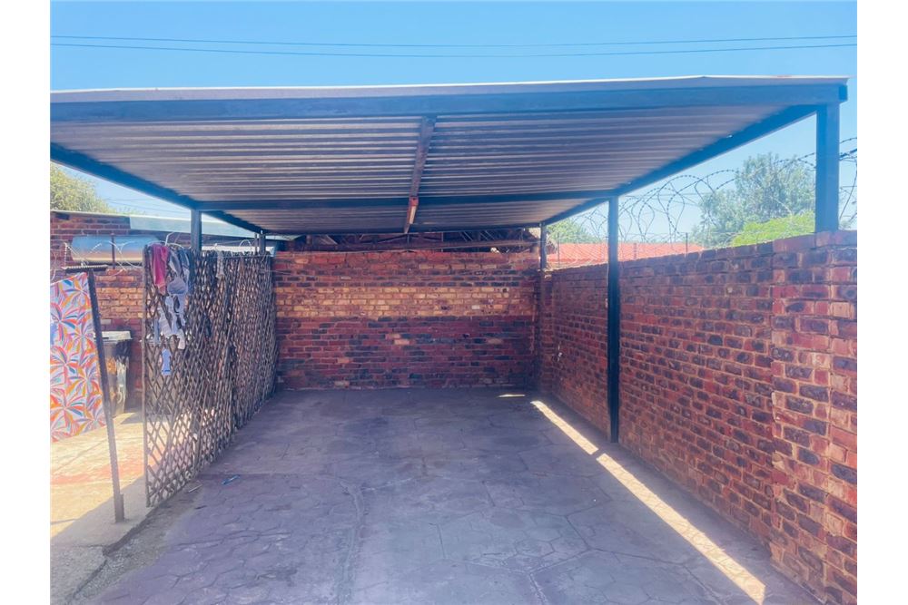 Residencial - Casa - Eersterust, Gauteng - South Africa - 19 - 1031414137-47