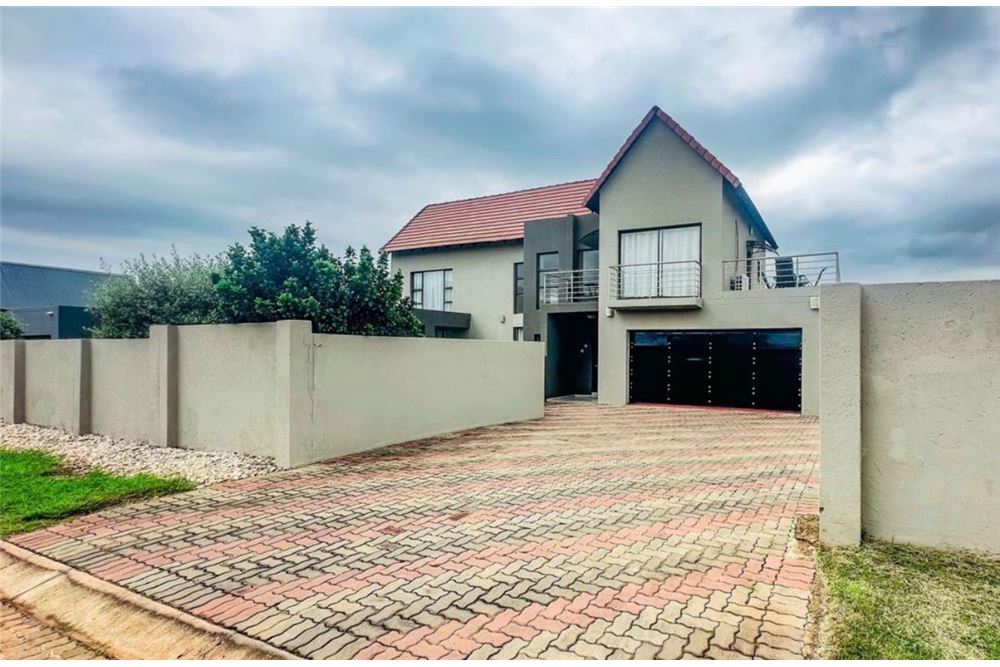 Residencial - Casa - Leloko Lifestyle and Eco Estate, North West - South Africa - 28 - 1031414112-29