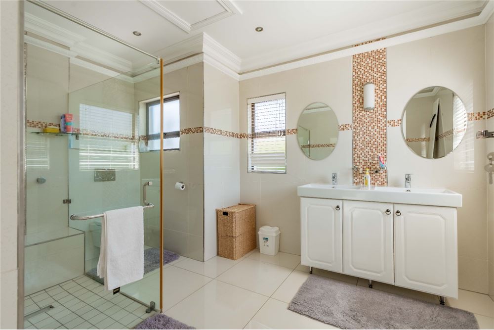 Residential - House - Umhlanga Rocks, KwaZulu Natal - South Africa - 41 - 1031465073-86