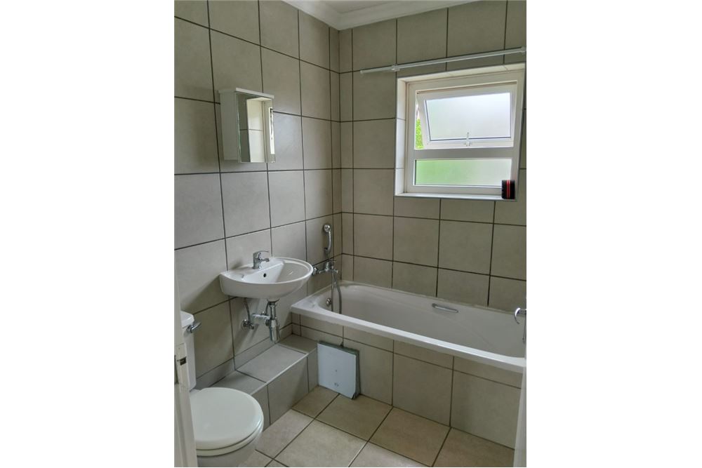 Residencial - Piso - Montana, Gauteng - South Africa - 13 - 1031414050-123