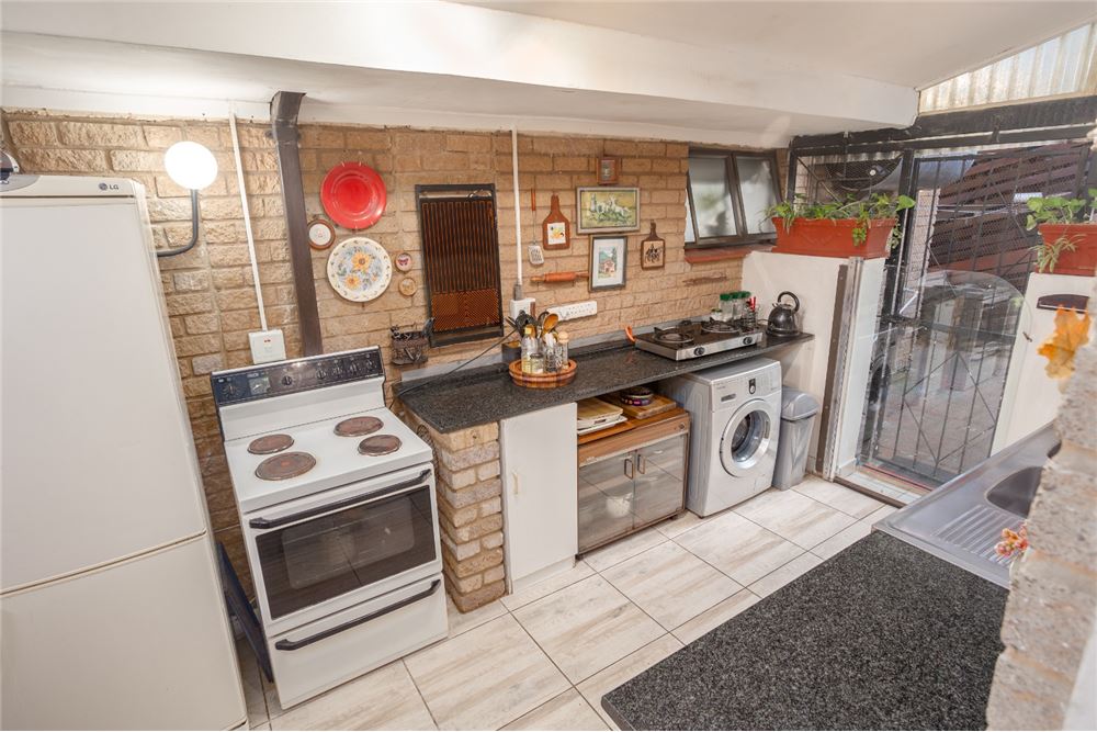 Residential - House - Umgeni Park, KwaZulu Natal - South Africa - 39 - 1031465114-52