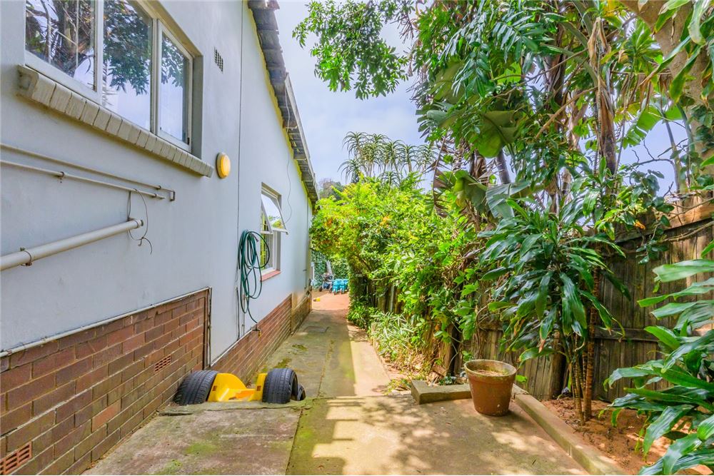 Residential - House - Park Hill, KwaZulu Natal - South Africa - 18 - 1031465013-93